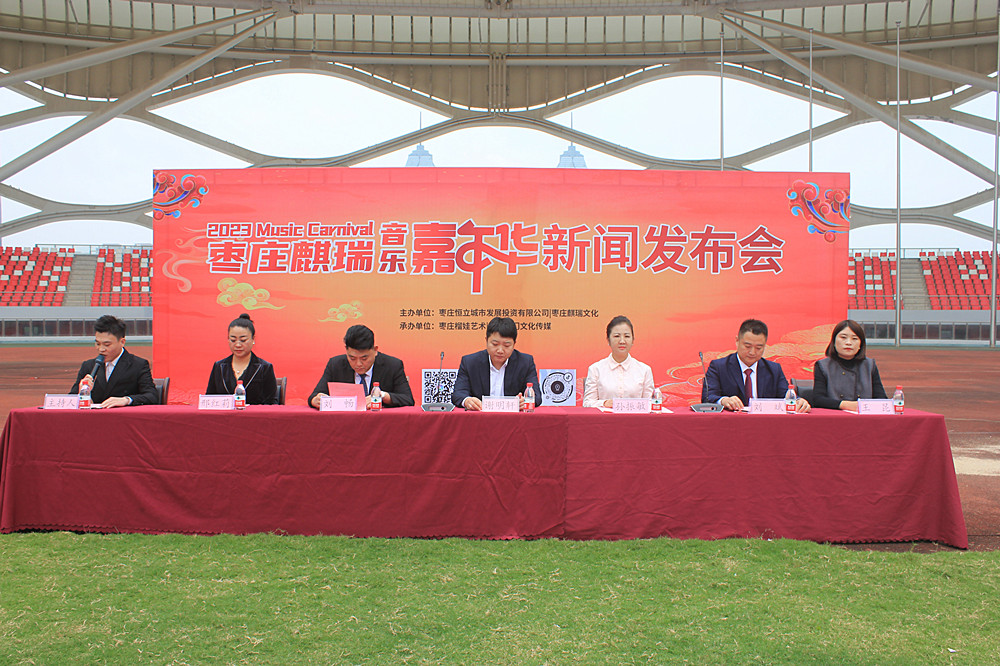 ���l(f��)�������_��11��4�� ���f��ӭ���������������Aʢ���ݳ���