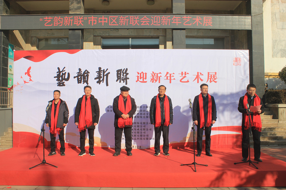 ��ˇ���(li��n)�����f�����Ѕ^(q��)ӭ����ˇ�g(sh��)չ�_(k��i)Ļʽ�e��